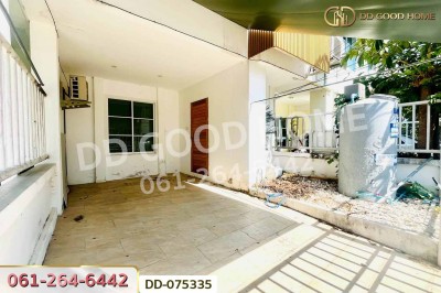 ทาวน์เฮ้าส์ บ้านนันทิมา หางดง เชียงใหม่ ใกล้อุทยานหลวงราชพฤกษ์