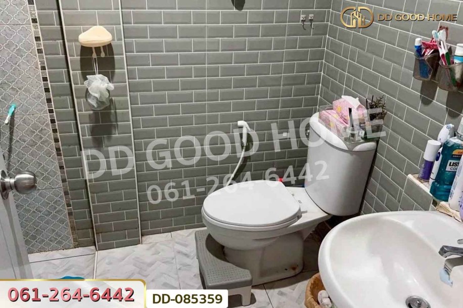 ทาวน์เฮ้าส์ ศักดิ์สิริ วาเลนท์ อมตะซิตี้ นิคมพัฒนา ซ.12 ระยอง ใกล้นิคมอุตสาหกรรม WHA 36-5