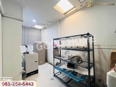 ทาวน์เฮ้าส์ ลิฟวิ่ง เรสซิเดนซ์ รังสิต-ราชพฤกษ์ ใกล้มหาวิทยาลัยรังสิต.