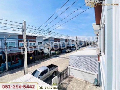 ทาวน์เฮ้าส์ หมู่บ้านชลิดา รังสิต-คลอง 3 ปทุมธานี ใกล้วัดธรรมกาย