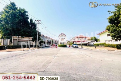 ทาวน์เฮ้าส์ บ้านพฤกษา 60 รังสิต - บางพูน ปทุมธานี ใกล้โรงพยาบาลกรุงสยามเซนต์คาร์ลอส