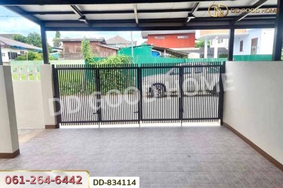 ทาวน์เฮ้าส์ บ้านสุขสบาย ลำปาง ใกล้เซ็นทรัล ลำปาง.