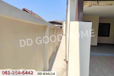 ทาวน์เฮ้าส์ บ้านสุขสบาย ลำปาง ใกล้เซ็นทรัล ลำปาง.