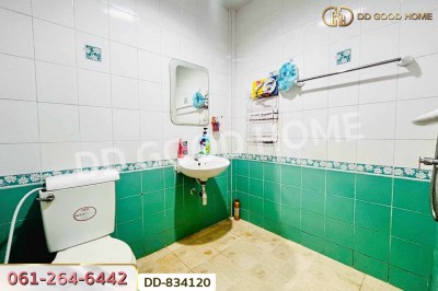 ทาวน์เฮ้าส์ หมู่บ้านนวรัตน์ ซ.จันทร์ทองเอี่ยม นนทบุรี ใกล้เซ็นทรัลเวสต์เกต