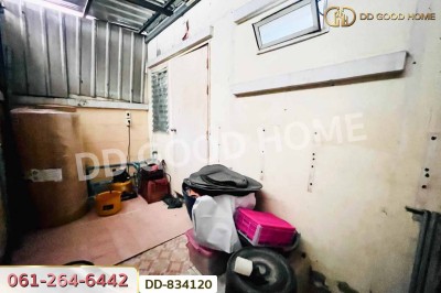 ทาวน์เฮ้าส์ หมู่บ้านนวรัตน์ ซ.จันทร์ทองเอี่ยม นนทบุรี ใกล้เซ็นทรัลเวสต์เกต