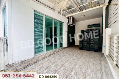 ทาวน์เฮ้าส์ เดอะคอนเนค 22 รามอินทรา-มีนบุรี ใกล้เมกาโฮม มีนบุรี