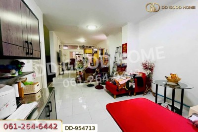 ทาวน์เฮ้าส์ ชมฟ้า-วรางกูล คลอง 2 ธัญบุรี ปทุมธานี ใกล้ตลาด ดีดี มาร์เช่