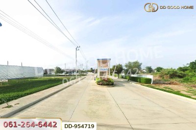 ทาวน์เฮ้าส์ บ้านสุขใจ เมืองพิษณุโลก ใกล้ท่าอากาศยานพิษณุโลก.