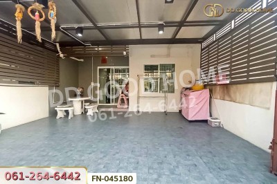 ทาวน์โฮม อารียา เดอะคัลเลอร์ พรีเมียม เฟส 8 ใกล้รพ.ไทรน้อย