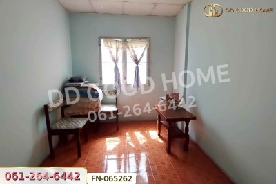 ทาวน์เฮ้าส์ หมู่บ้านคัทลียาวิลล์ ลำลูกกา-คลอง 4 ใกล้ BTS สถานีคูคต