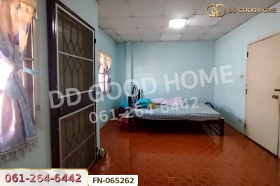 ทาวน์เฮ้าส์ หมู่บ้านคัทลียาวิลล์ ลำลูกกา-คลอง 4 ใกล้ BTS สถานีคูคต