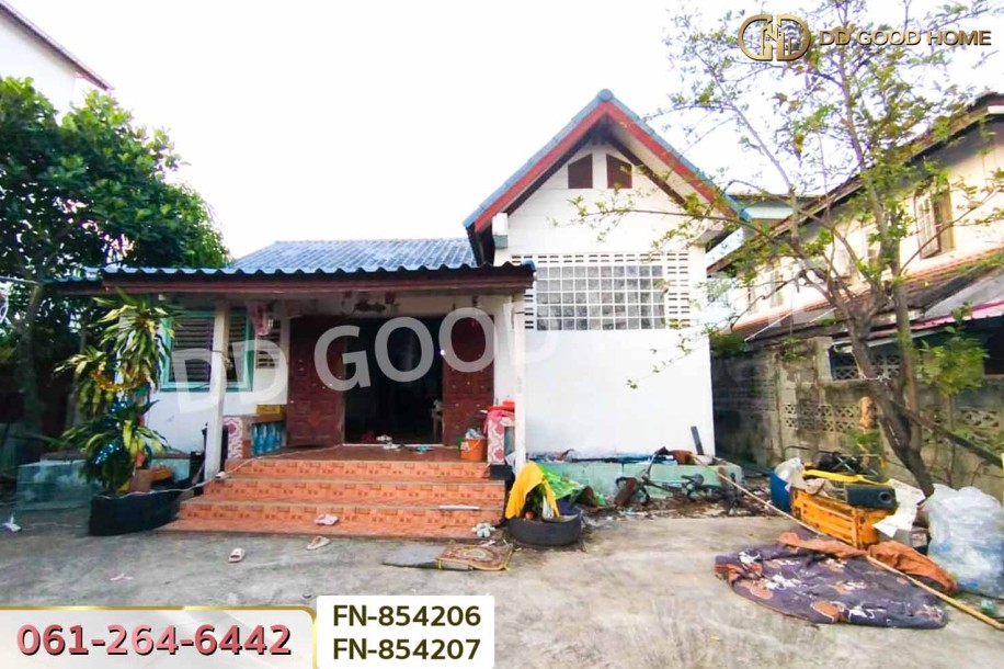 ที่ดินพร้อมสิ่งปลูกสร้าง 121 ตร.ว. ซ.เลียบคลองภาษีเจริญฝั่งใต้ 5/4 ใกล้โรงเรียนสารสาสน์วิเทศหนองแขม-7