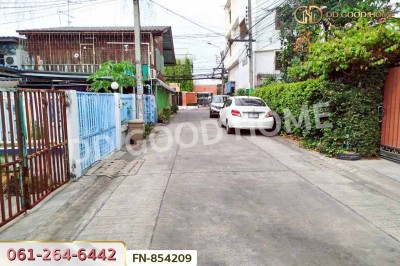 ทาวน์เฮ้าส์ ซ.อัสสัมชัญ 13 ภาษีเจริญ ใกล้โรงเรียนอัสสัมชัญธนบุรี