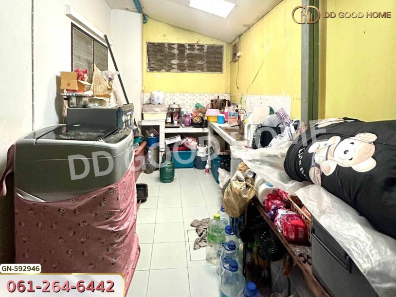 ทาวน์เฮ้าส์ หมู่บ้านลภาวัน 12 นนทบุรี ใกล้วัดสพานสูง.-8