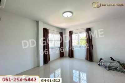 ทาวน์เฮาส์ พาร์ค วิลเลจ 4 สารสาสน์-ราชพฤกษ์ ปทุมธานี ใกล้โรงเรียนสารสาสน์ ราชพฤกษ์.