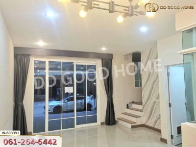 ทาวน์โฮม โกลเด้นทาวน์ เพชรเกษม-พุทธมณฑลสาย 3 ใกล้ มหาวิทยาลัยมหิดลศาลายา