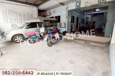 อาคารพาณิชย์ หมู่บ้านสินพัฒนาธานี ซ.ทวีวัฒนา 9 ใกล้ตลาดธนบุรีสนามหลวง 2