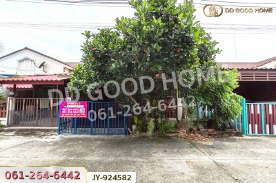 ทาวน์เฮ้าส์ โยธยาวิลเลจ บางปะอิน พระนครศรีอยุธยา ใกล้นิคมอุตสาหกรรมโรจนะ.