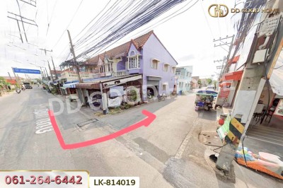บ้านแฝด หมู่บ้านคุ้มทอง กระทุ่มแบน สมุทรสาคร ใกล้โรงพยาบาลกระทุ่มแบน