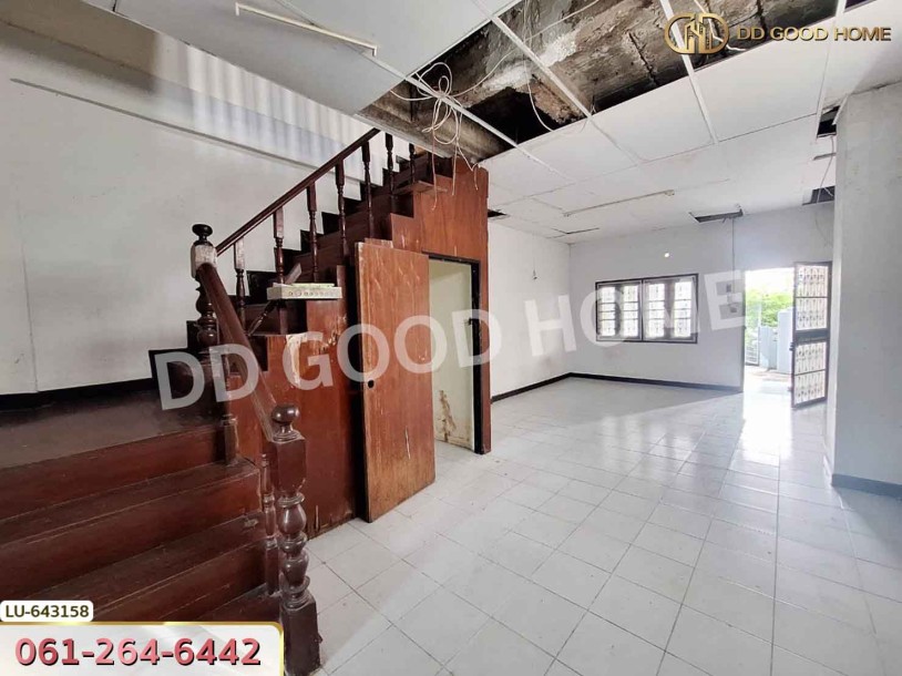 ทาวน์เฮ้าส์ หมู่บ้านสินธานี 2 มีนบุรี ใกล้ แฟชั่นไอส์แลนด์-4
