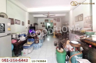 ทาวน์เฮ้าส์ หมู่บ้านสินทวีงามเจริญ ซ.อนามัยงามเจริญ 27 ใกล้ เซ็นทรัลพระราม 2