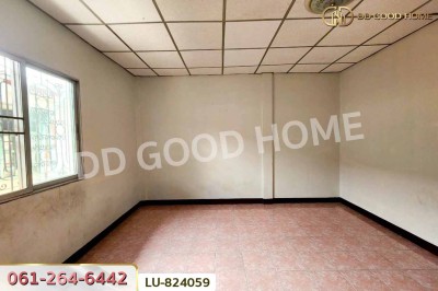 ทาวน์เฮ้าส์ เพชรเกษม 99 ซ. 9 สมุทรสาคร ใกล้ห้างบิ๊กซี อ้อมใหญ่