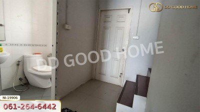 อาคารพาณิชย์ อ.กบินทร์บุรี ถ.กบินทร์บุรี-ปักธงชัย ปราจีนบุรี