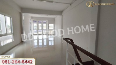 อาคารพาณิชย์ อ.กบินทร์บุรี ถ.กบินทร์บุรี-ปักธงชัย ปราจีนบุรี