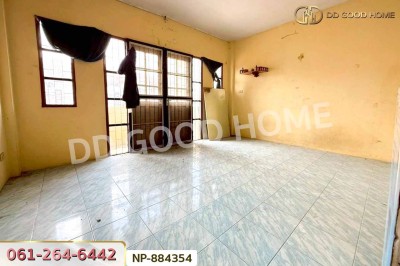 ทาวน์เฮ้าส์ หมู่บ้านสวัสดี 1 ถ.สำเร็จพัฒนา นนทบุรี ใกล้ พลัส มอลล์ บางใหญ่