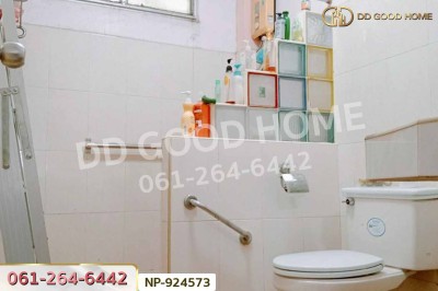 ทาวน์เฮ้าส์ หมู่บ้านศรีสวัสดิ์ ถ.สำเร็จพัฒนา นนทบุรี ใกล้มหาวิทยาลัยมหิดลศาลายา