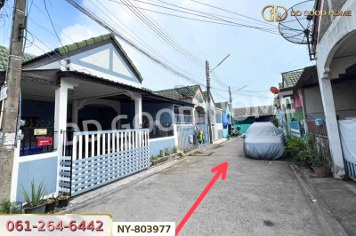 ทาวน์เฮ้าส์ หมู่บ้านแสนปรีดา 4 ชลบุรี ใกล้คลังน้ำตาลมิตรผล แหลมฉบัง