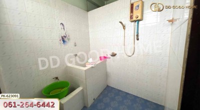 อาคารพาณิชย์ ถ.สุระสงคราม 4 ท่าหิน ลพบุรี (เซ้ง)