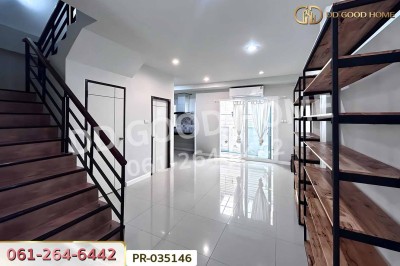 ทาวน์โฮม สุวรรณภูมิทาวน์ หัวตะเข้ ถ.ลาดกระบัง ใกล้สนามบินสุวรรณภูมิ