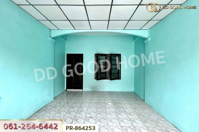 ทาวน์เฮ้าส์ หมู่บ้านคณาทรัพย์ ซ.เจริญพัฒนา 7 (รามอินทรา 117) ใกล้ตลาดมีนบุรี