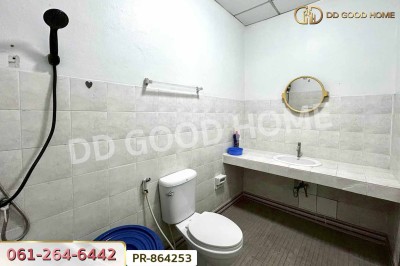 ทาวน์เฮ้าส์ หมู่บ้านคณาทรัพย์ ซ.เจริญพัฒนา 7 (รามอินทรา 117) ใกล้ตลาดมีนบุรี