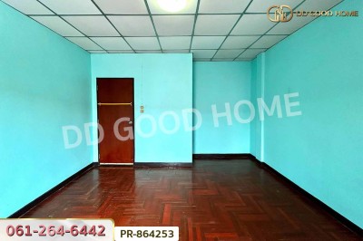 ทาวน์เฮ้าส์ หมู่บ้านคณาทรัพย์ ซ.เจริญพัฒนา 7 (รามอินทรา 117) ใกล้ตลาดมีนบุรี