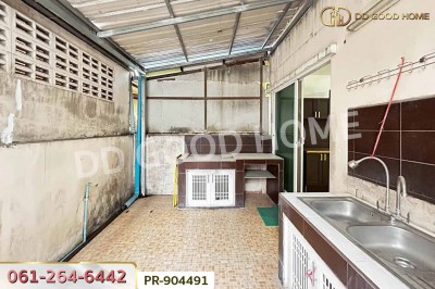 ทาวน์โฮม หมู่บ้านรินรดา โอเรียนทอล ถ.สหกรณ์ สมุทรสาคร ใกล้บิ๊กซ้ง ซุปเปอร์สโตร์