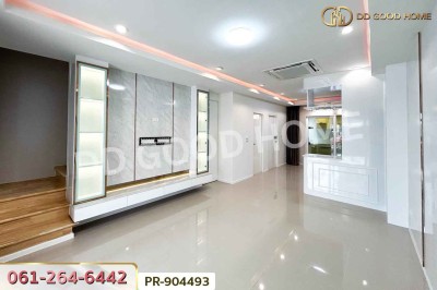 ทาวน์โฮม บ้านกลางเมือง สวนหลวง ใกล้สวนหลวง ร.9