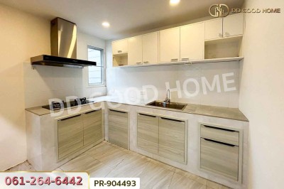 ทาวน์โฮม บ้านกลางเมือง สวนหลวง ใกล้สวนหลวง ร.9