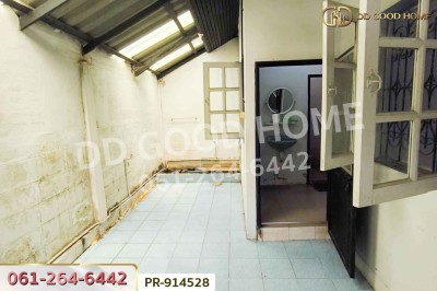 ทาวน์เฮ้าส์ พุทธมณฑลสาย 5 นครปฐม ใกล้พุทธมณฑล