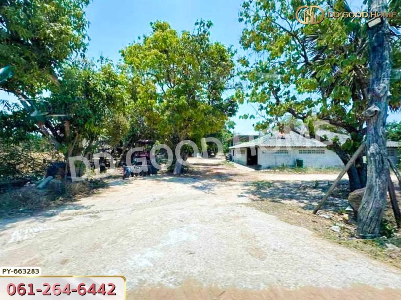 ที่ดินเมืองมุกดาหาร 14 ไร่ 233 ตร.ว ใกล้บิ๊กซีมุกดาหาร-4