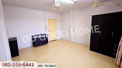 ทาวน์เฮ้าส์เมืองปทุมธานี ใกล้โรงเรียนกาญจนา