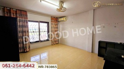 ทาวน์เฮ้าส์เมืองปทุมธานี ใกล้โรงเรียนกาญจนา