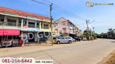 ทาวน์เฮ้าส์เมืองปทุมธานี ใกล้โรงเรียนกาญจนา