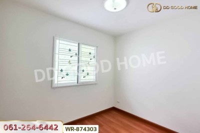 ทาวน์เฮ้าส์ ลลิลทาวน์ ไลโอ ลำลูกกาคลอง 4-5 ใกล้สวนสนุกดรีมเวิลด์